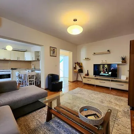 Apartment The Vintage Near Center 24h Check-in