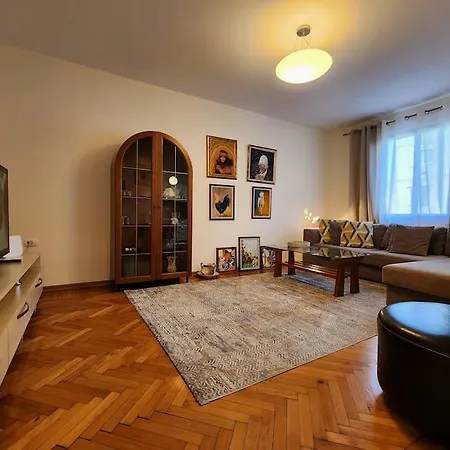 The Vintage Near Center 24h Check-in Apartment